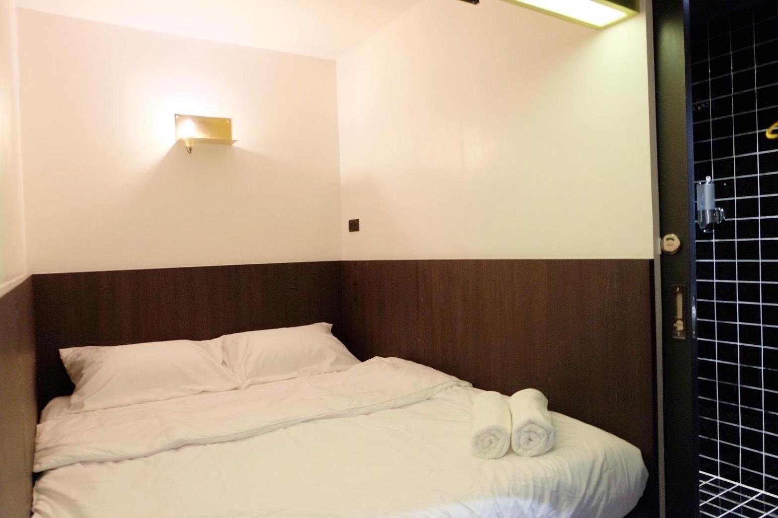 בנגקוק Four Sisters Homestay מראה חיצוני תמונה