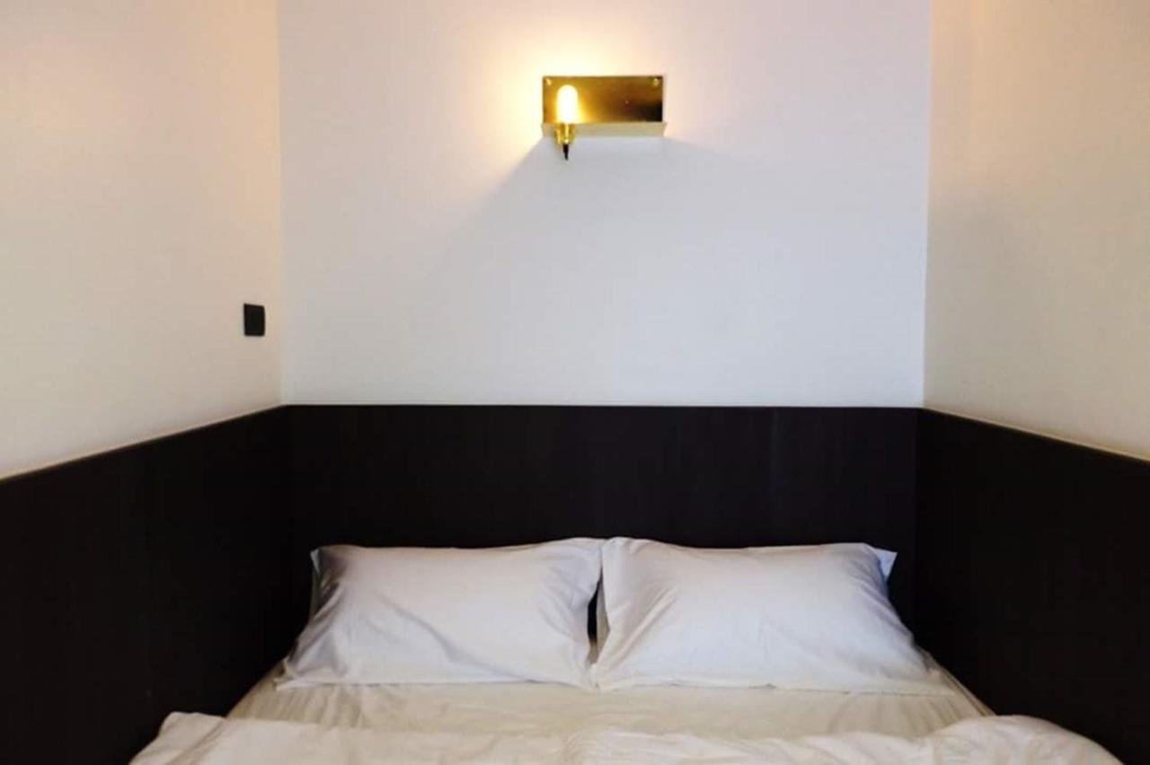 בנגקוק Four Sisters Homestay מראה חיצוני תמונה